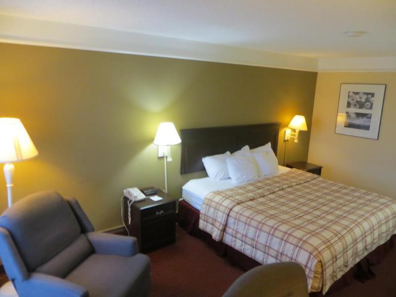 Holiday Inn Knoxville N - Merchant Drive By Ihg Екстериор снимка