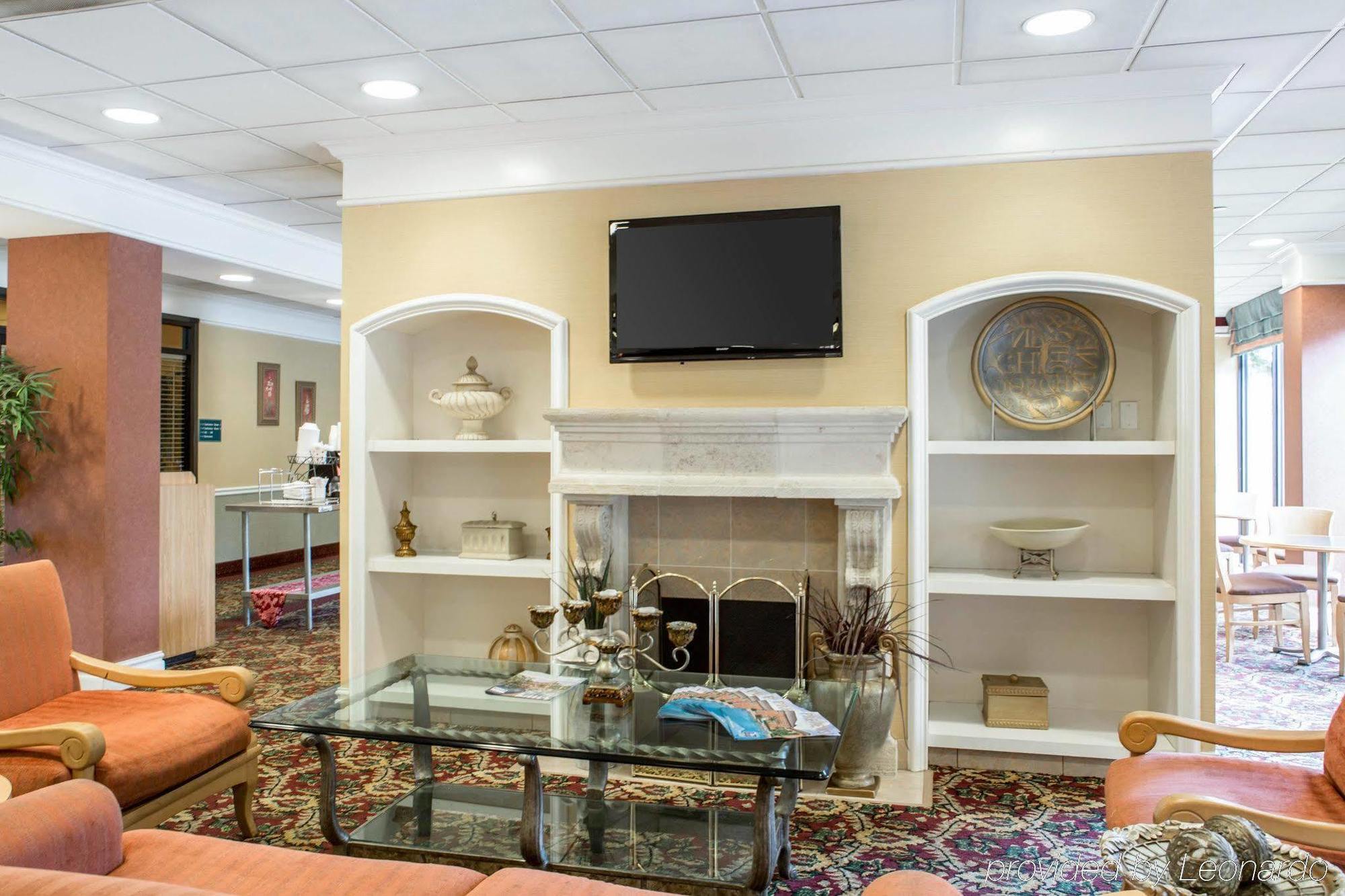 Holiday Inn Knoxville N - Merchant Drive By Ihg Екстериор снимка